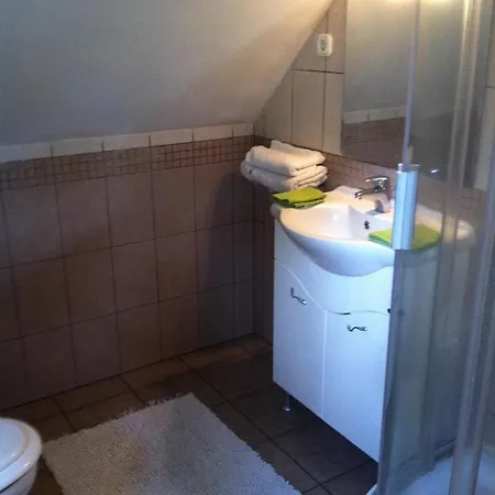 Dunakavics Apartman 1 *